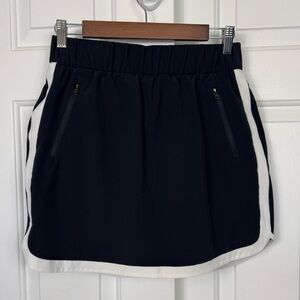 T by Talbots Skort Women’s XS Black & White Zip Pockets Skirt Shorts Golf Sporty